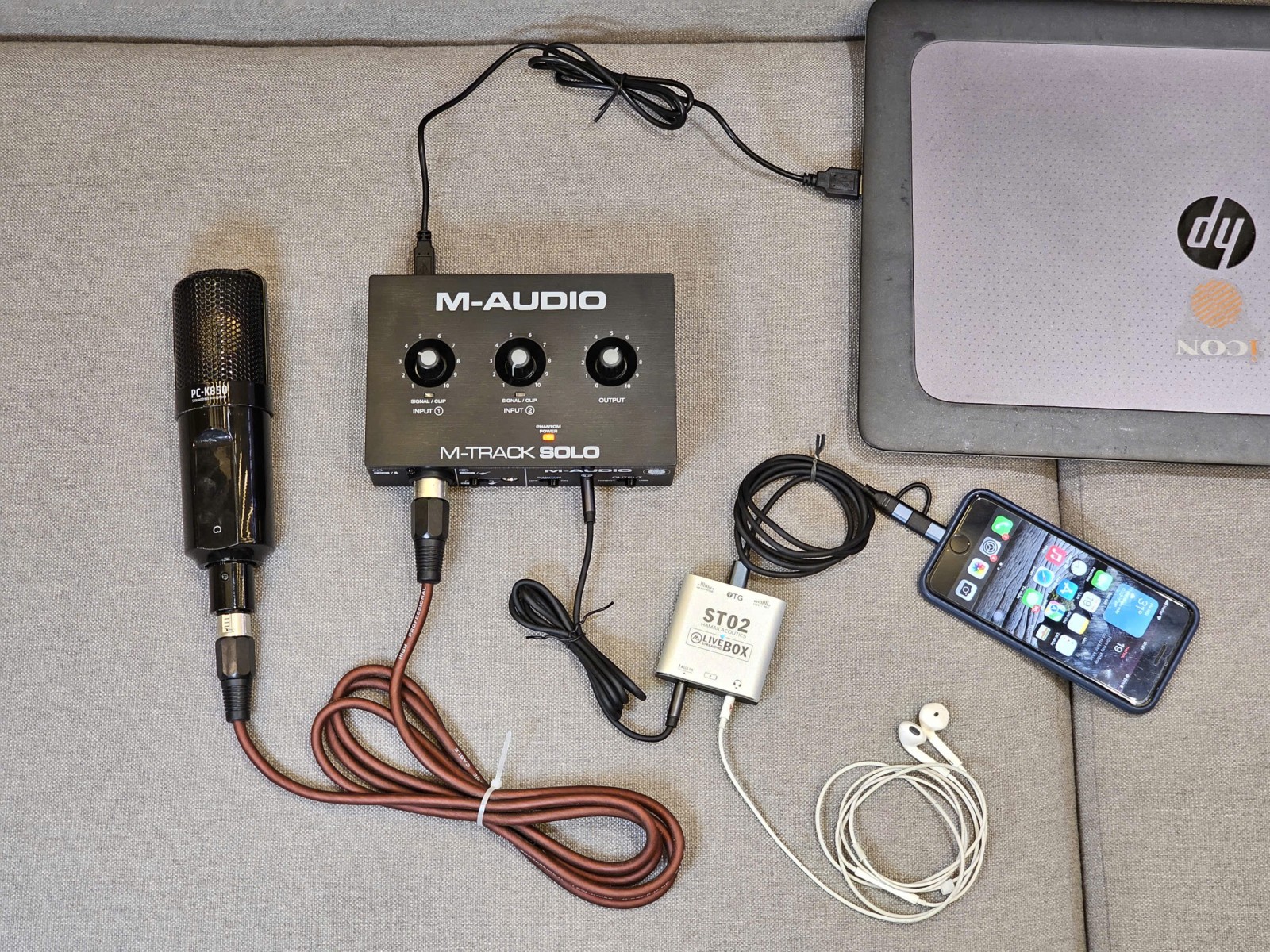 Sơ đồ kết nối sound card M-Audio với box livestream và điện thoại