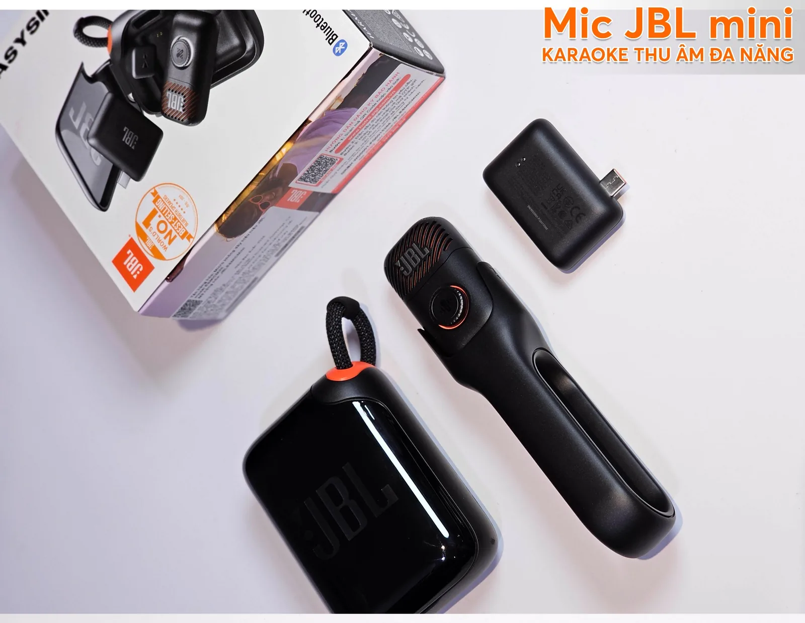 Mic JBL mini EasySing Mic Mini cùng hộp sạc và đầu thu USB-C cho karaoke thu âm livestream